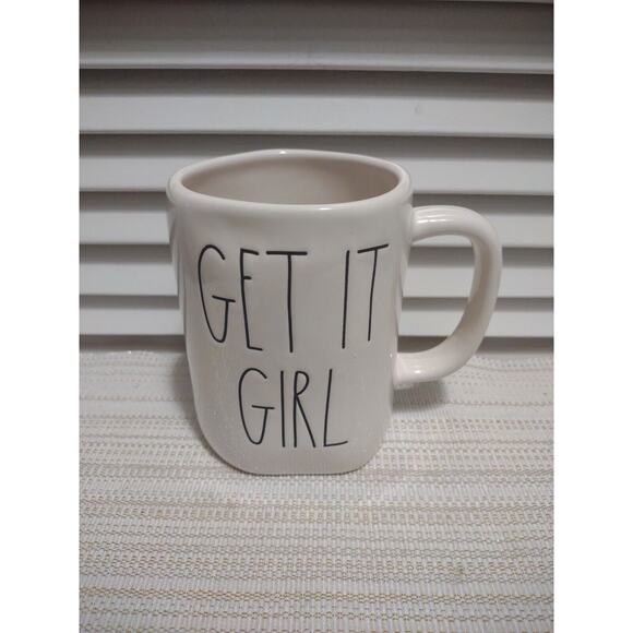 Rae Dunn Magenta Artisan Collection "GET IT GIRL' pottery oversize Coffee Mug - Picture 1 of 7
